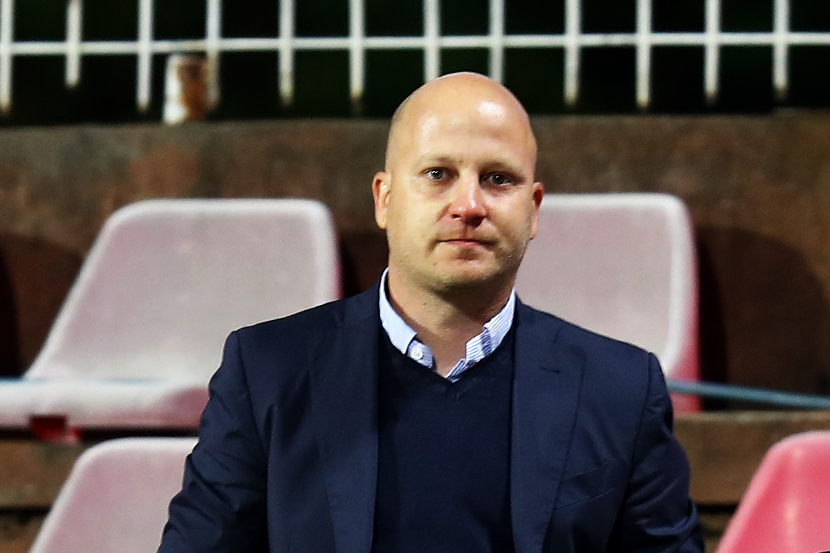 Marko Nikolić AEK'in Yunan Şampiyonasını kutluyor