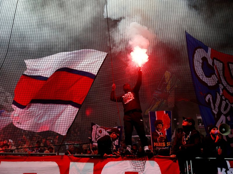 Fransız Tifosi Nantes ve Toulouse Maça müdahale etti