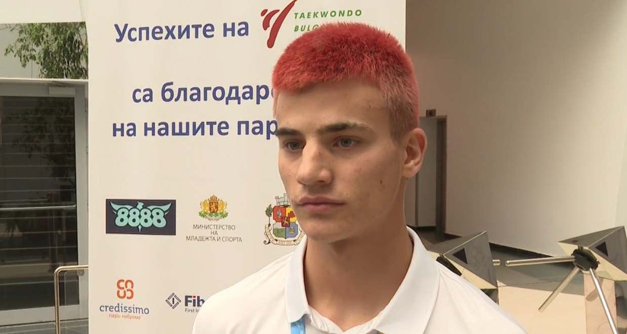 Bulgar Taekwondo Starı Stanslav Mitkov Avrupa Şampiyonası'dan Çıktı