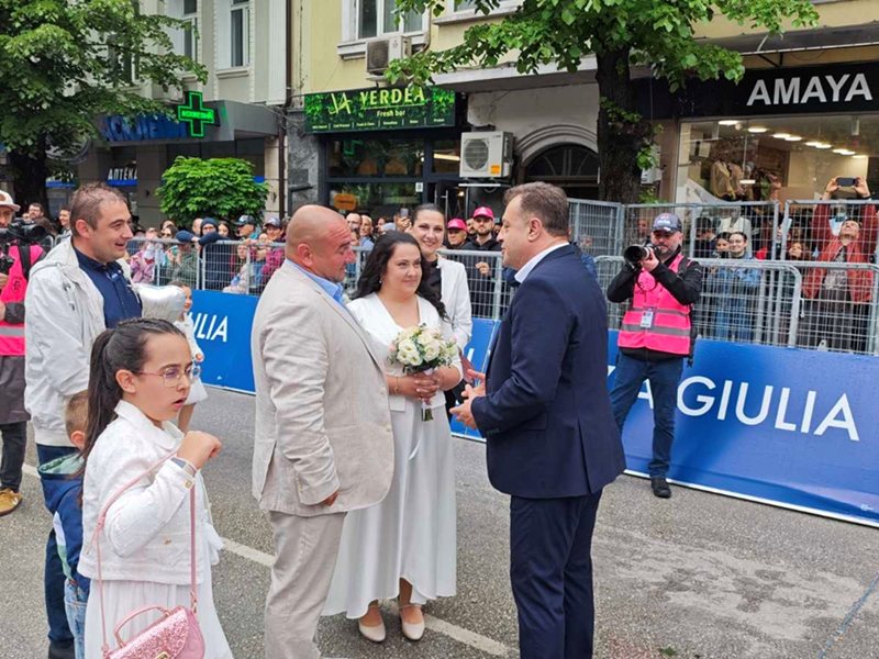 Yeni Evlenenler İkinci Etap Tourunu Veliko Tarnov'da Yürütüyor