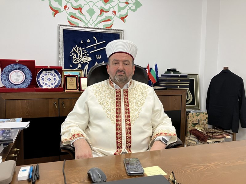Basri Eminefendi: Kurban Bayram, paylaşım ve manevi arınmanın bayramıdır