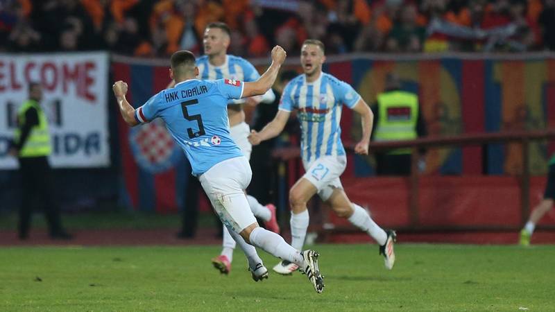 HNL'de Şampiyonluk Müsabakası Süreçtedir
