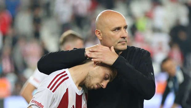 Antalyaspor Teknik Direktörü Sami Uğurlu: 'Trajedi Dolu Bir Gece Oldu!'