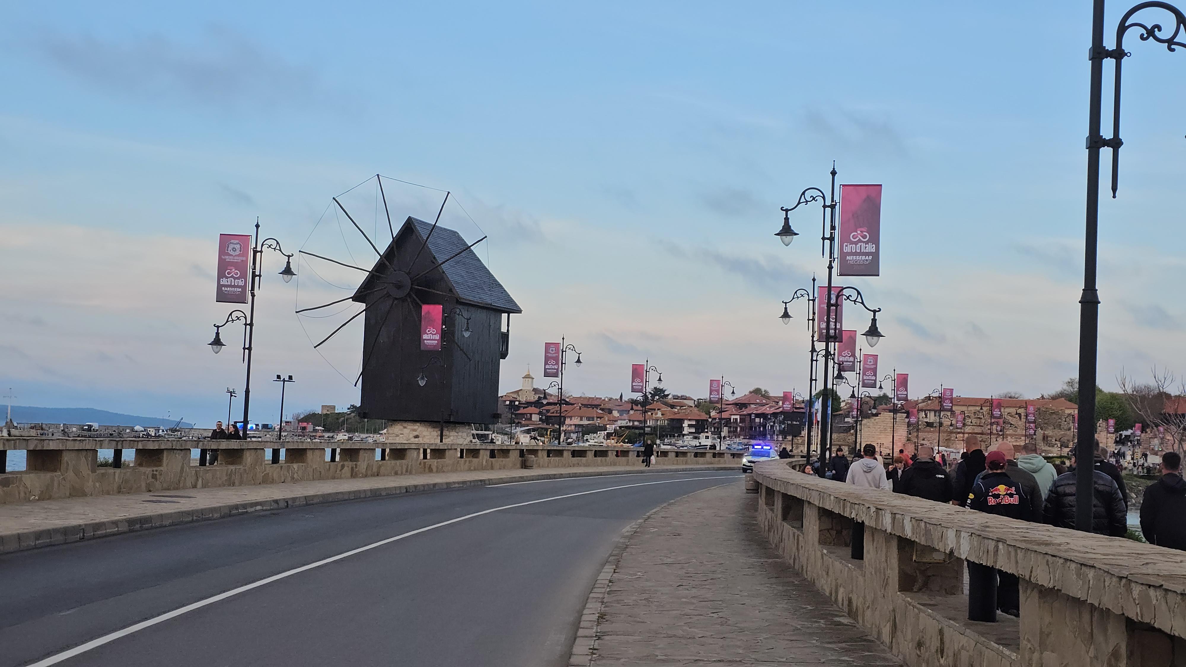 "Rosso" Nesebar Giro d'Italia'nın Grand Departi İçin Hazırlanıyor