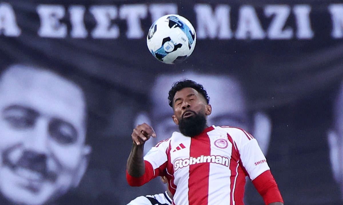 Rontinei 100'üncü Süper Lig maçıyla PAOK karşısında gol atıyor