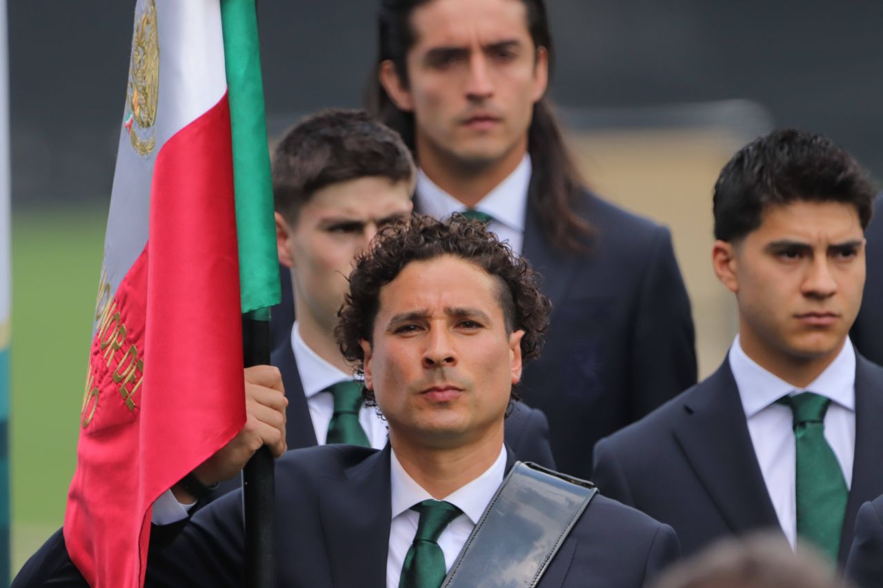 Ochoa, Dünya Kupası Açılışında Messi ve Ronaldo'dan Tarihi Çalıyor