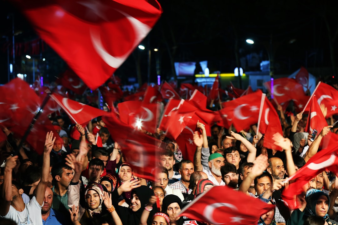 Türkiye 2026 Dünya Kupası'na Hedefliyor: Montella'nın Taktik Değişimleri ve Avustralya'dan Gelen Yol