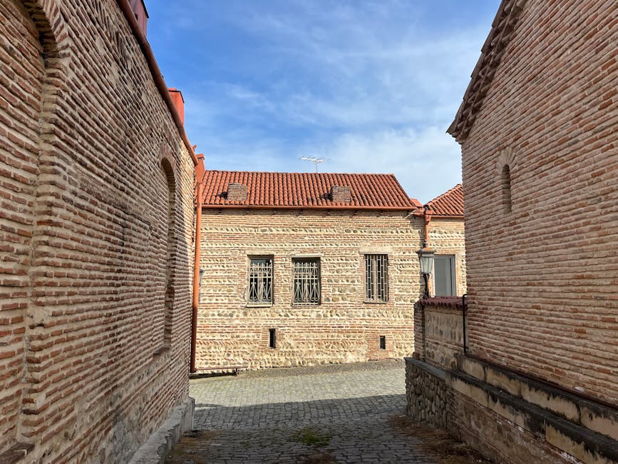 Eski Plovdiv: Bulgaristan'ın İkinci Şehri Neden Hâlâ Balkan'ların Gerçek Ruhunu Koruyor?