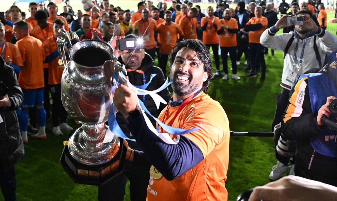 Filipe Coelho Romen Futbolunun Tarihiyle U Craiova ile Uzakta!