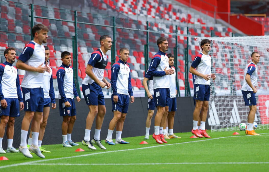 Kartallar Toluca'da Hışını Sürüyor: Ivanović Meksika Maçı İçin Hazır!