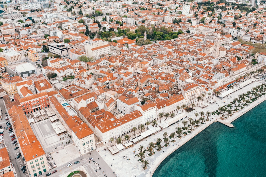 Split'teki Diokletian Sarayı: Asla Ölmemiş Roma İmparatorunun Şehri