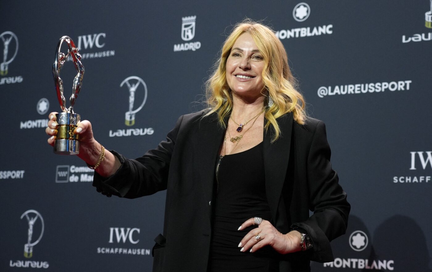 Nadia Comaneci Yeni Koleksiyonunu Başlattı