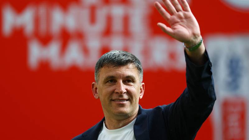 Dinamo Zagreb, Eski Teknik Direktörü Jakirović'i Hull City'nin Premier League'e Dönüşü İçin Kutladı