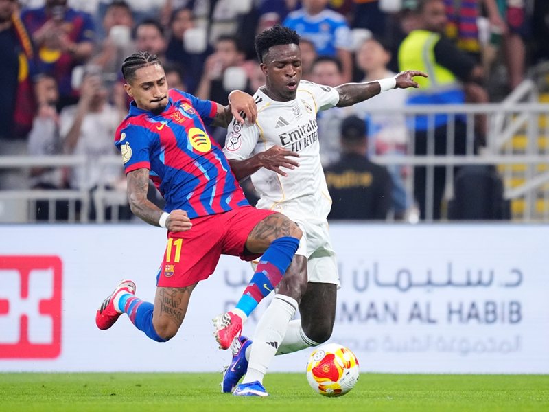 El Clásico Tarih Boyunca İlk Kez İspanya Şampiyonunu Belirleyecek