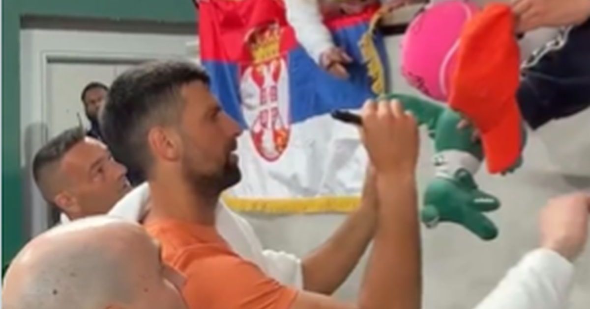Novak Djokovic Paris'te İlk Antrenmanına Kral Gibi Karşılandı, Roland Garros Zaten Sırp'un Damgası Altında