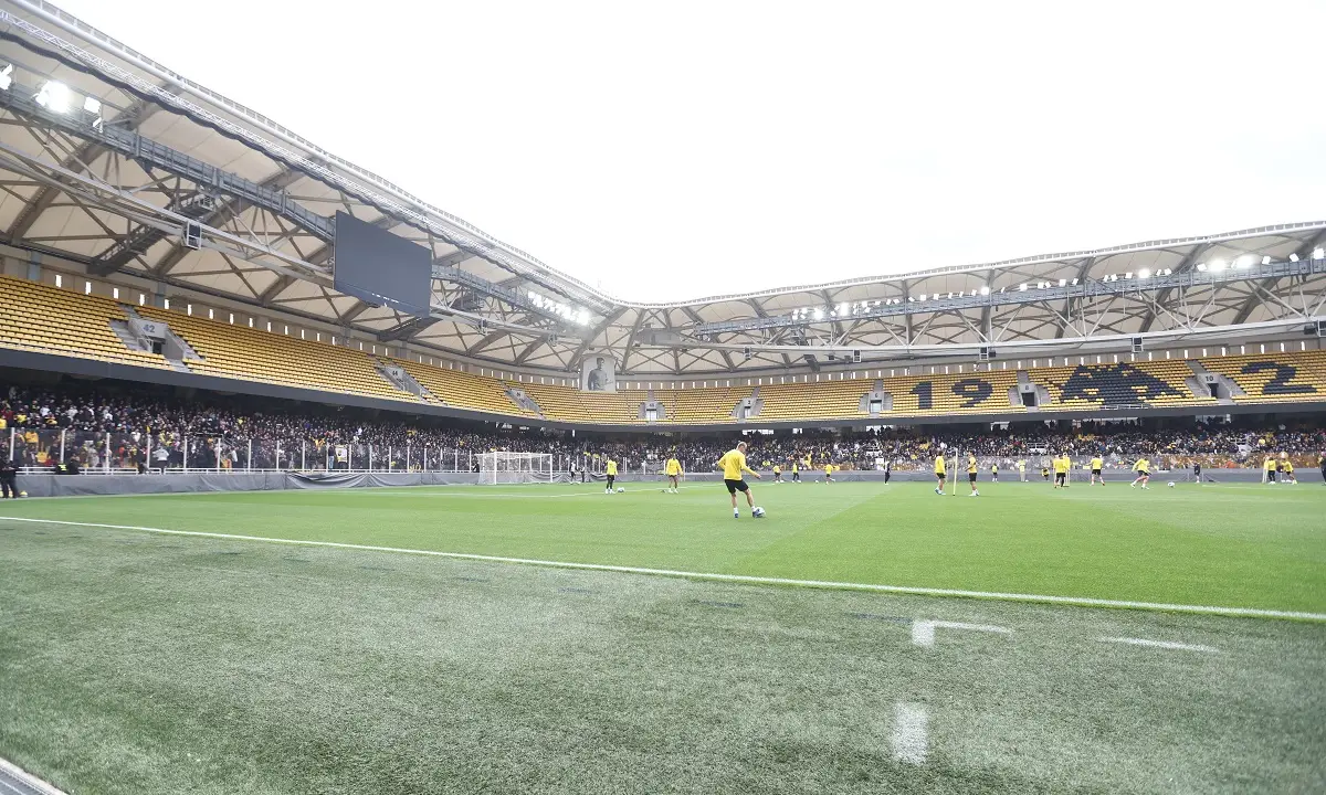 Olimpiakos En Son Ne zaman 12.000 Kişiyi Karşı Maça Çekti? AEK Gibi Yeniden Mütareke Maça Mütareke Maça Çekebilir Mi?