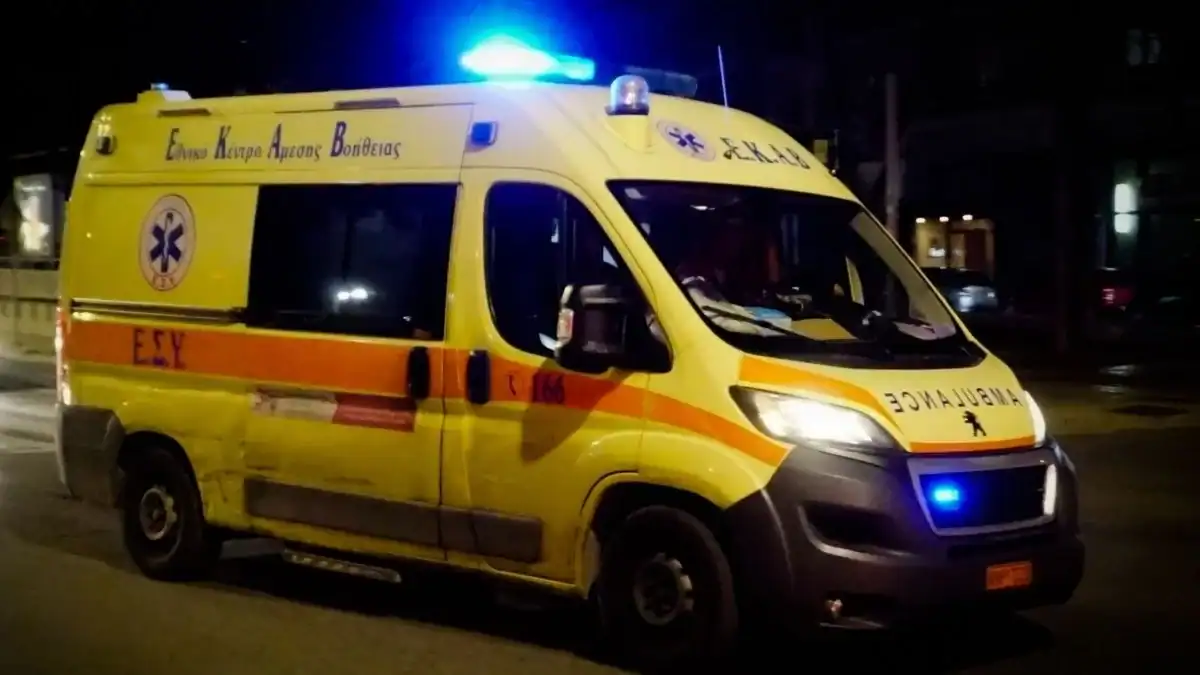 Körint Kanalı: Acil Takım 15 Yaşlı Kızı Kurtardı