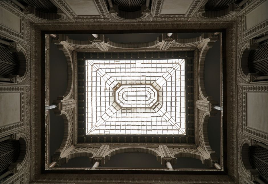 Vijećnica Sarajevo library interior restored Moorish architecture