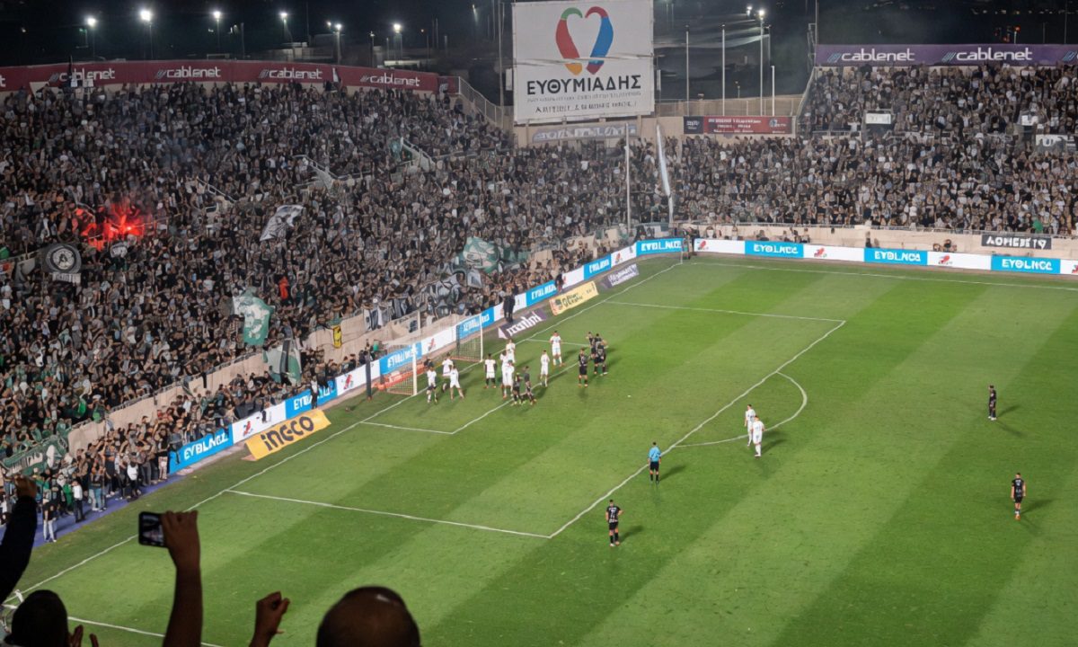 Olympiakos Nicosia, Kıbrıs Ligi Başkamplarını Kazandı