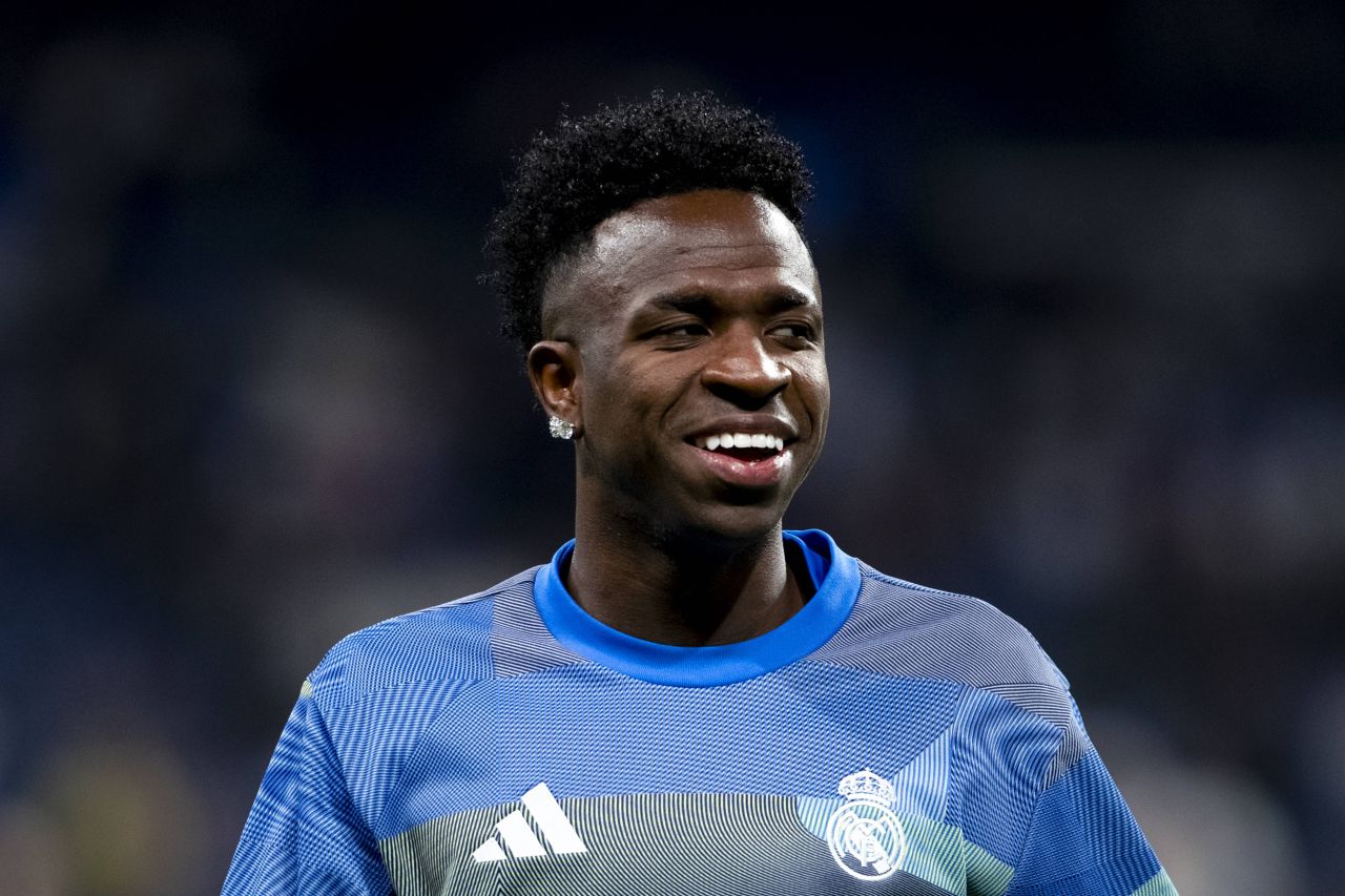 Perez belirsizliğe savaş açıyor: Vinicius Jr. Bernabeu'da kalmalı