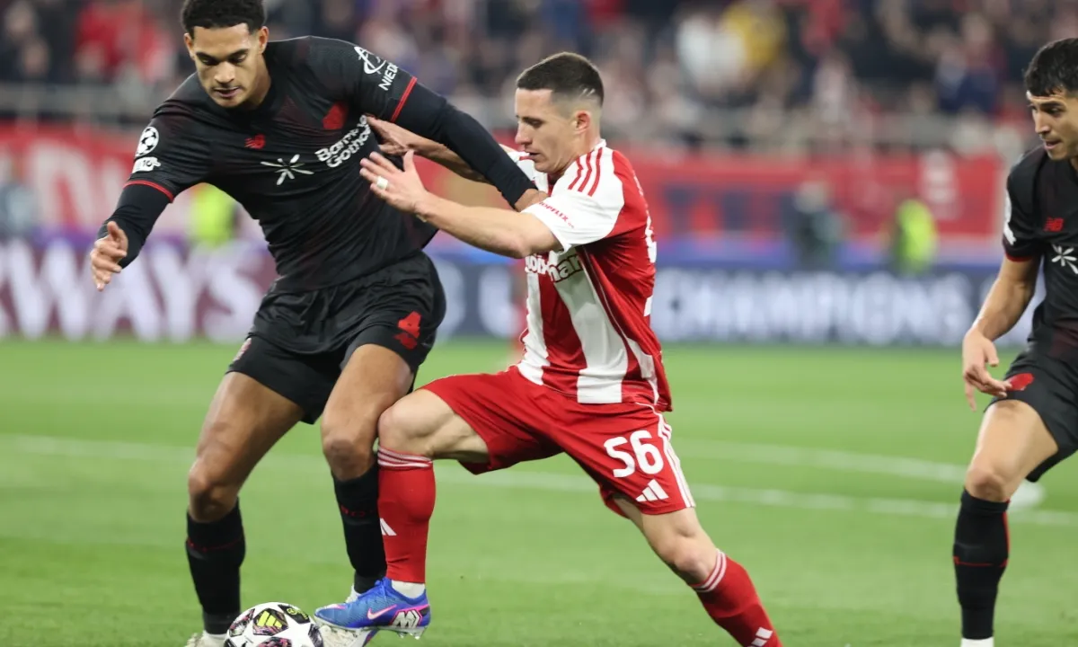 Olympiacos, ŞL elemelerinde Fenerbahce'yi kaçırdı
