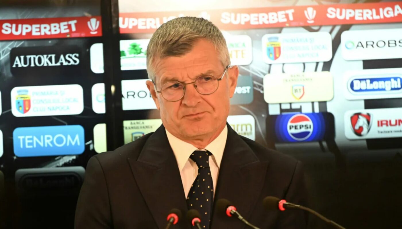 Sabău Farul'u Devralıyor: Romanya Futbolunun Krallarına Bir Mesaj