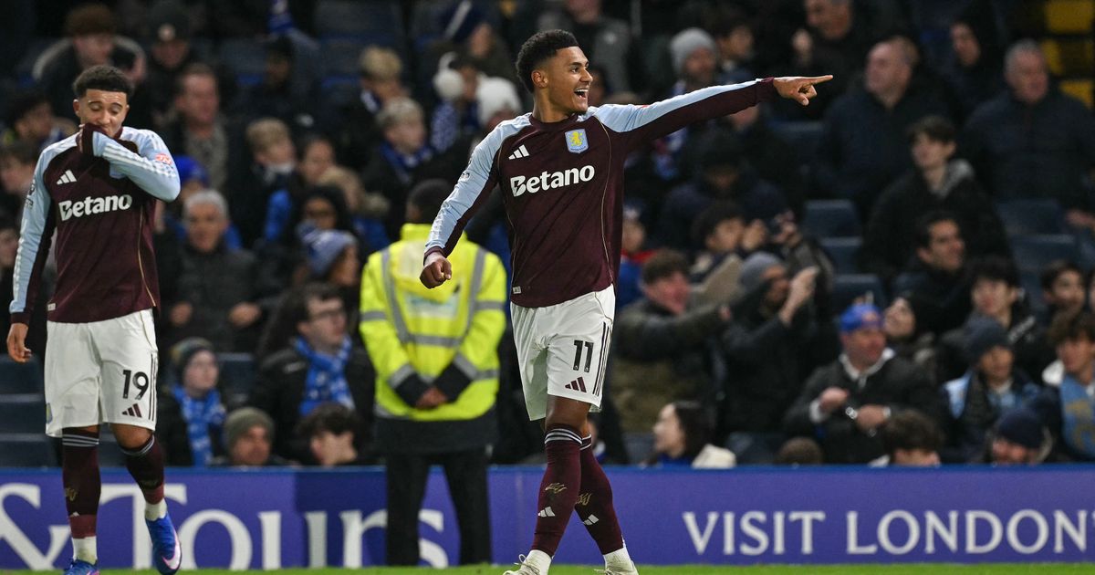 Aston Villa Liverpool'a Muhteşem Galibiyetle Şampiyonluk Ligi Garantile