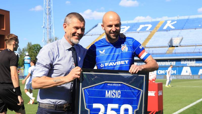 Dinamo Muhteşem Bir Sezonda: Oyuncular Büyük Bonuslar Bekliyor
