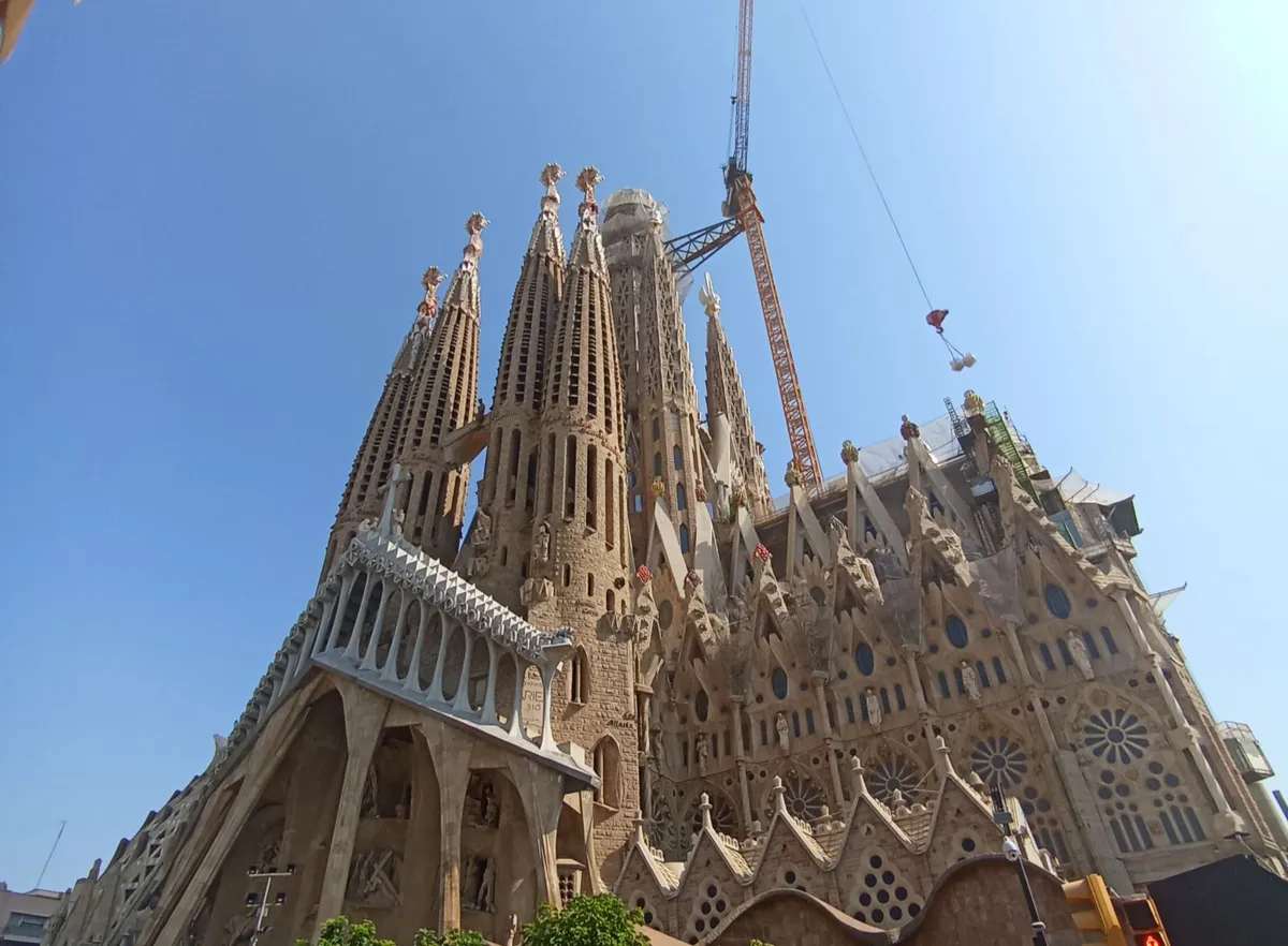 Papa Leho XIV Ziyareti İçin Barcelona'da Balkonlar 1.600 Euro'ya Kiralanıyor
