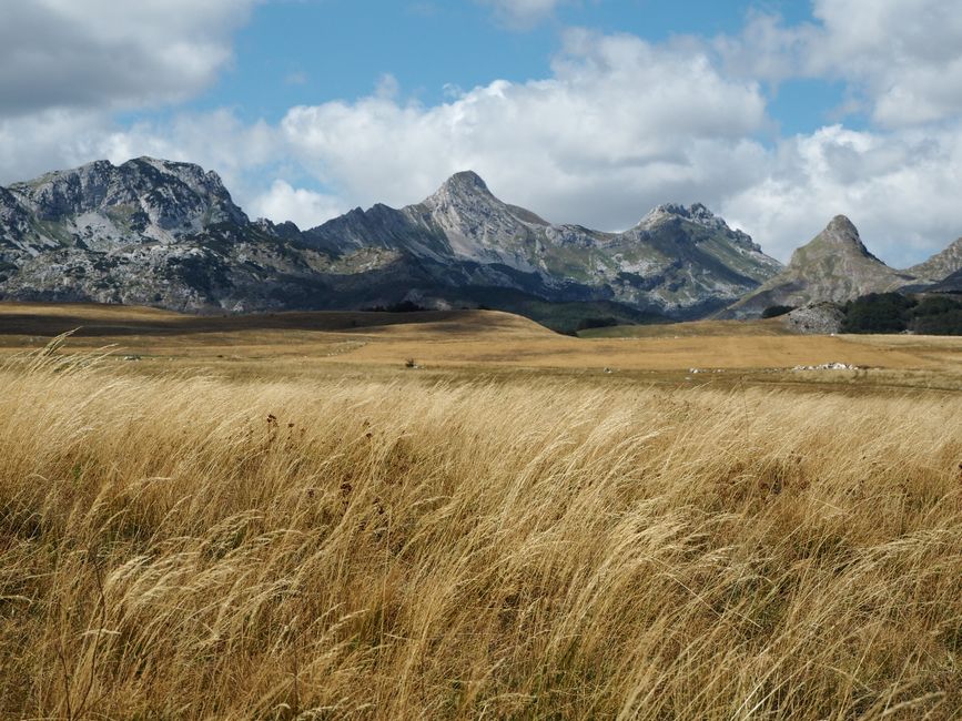 Durmitor National Park trailhead parking area mountains view