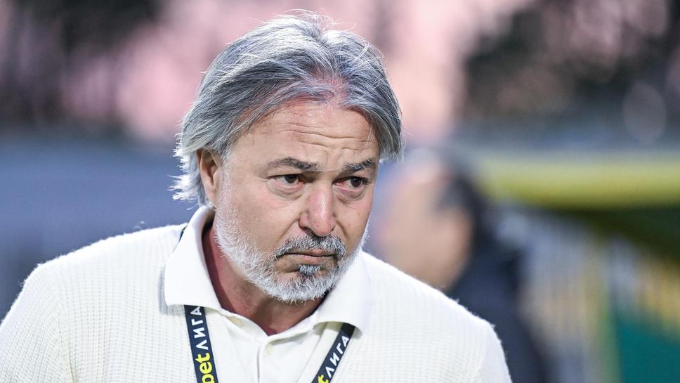 Yasen Petrov: Başını Bükmemeliyiz
