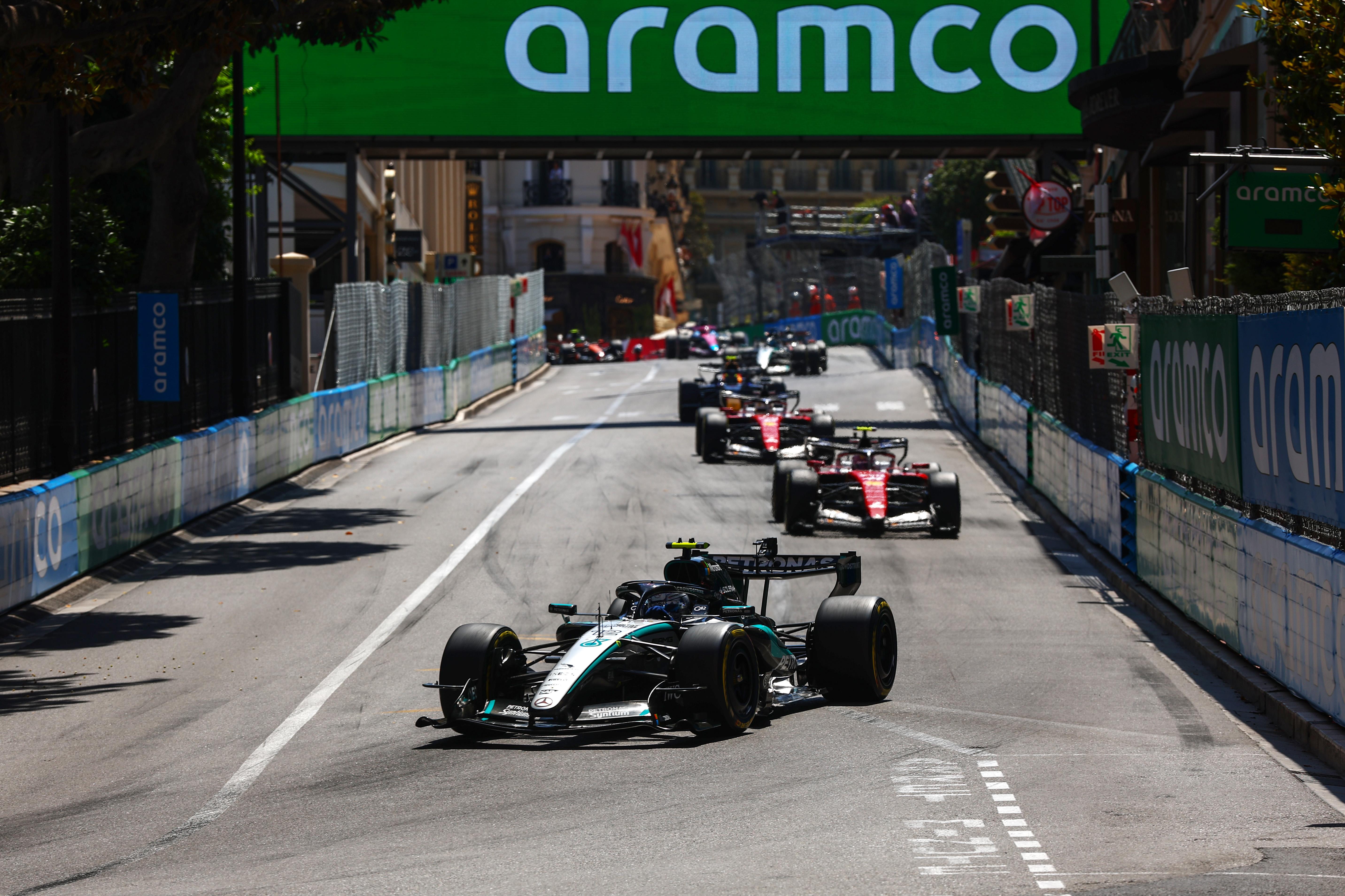 Monako'da Şok: Antonelli Önde, Verstappen 1. Turda Çekildi!