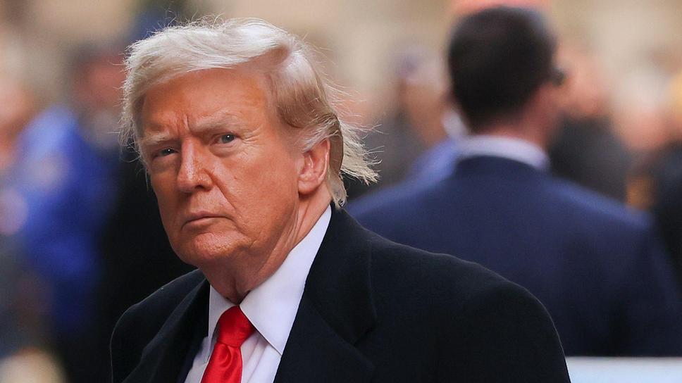 Trump, Beyaz Saray UFC Etkinliği Detaylarını Onayladı