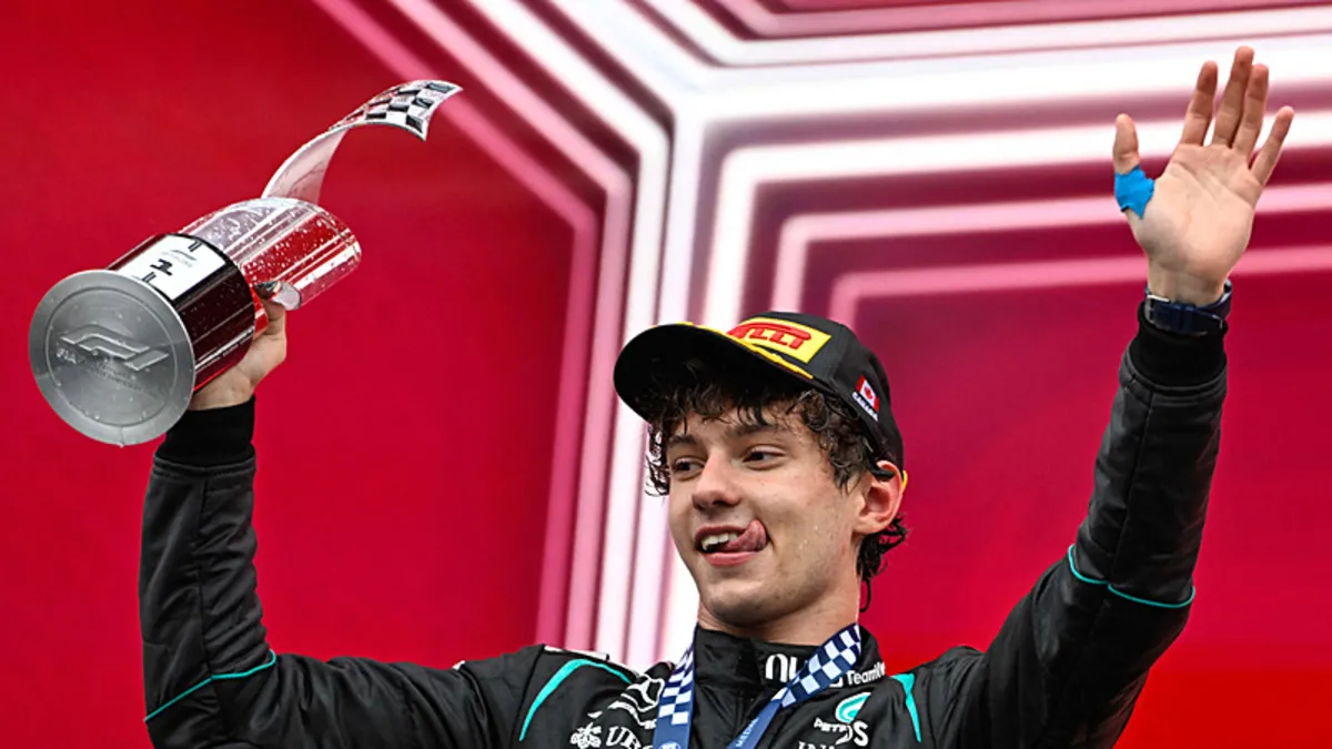 Antonelli Kanada GP'de 4. üst üste galibiyetini aldı