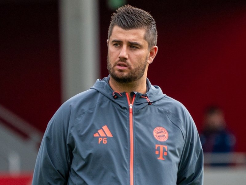 Bulgar Koçu Petar Gaydarov, Bayern U19'la Çıplak Notta Birlikte Bitirdi