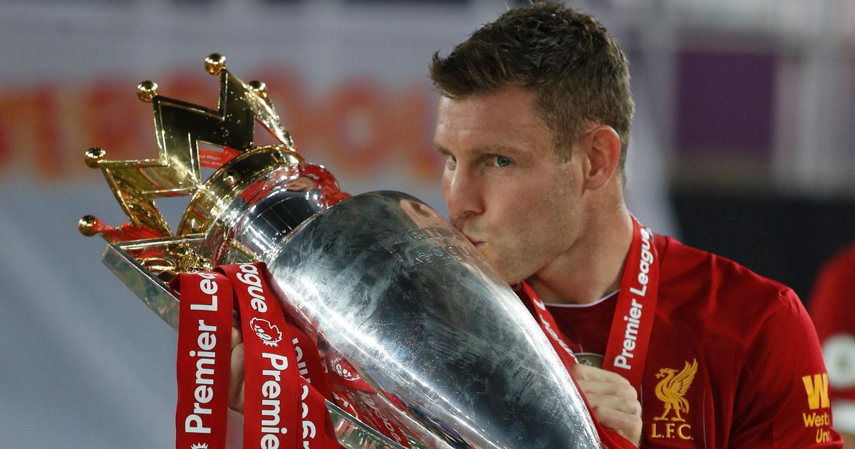 Milner emekli oluyor: Premier League'in rekoristi çizmalarını astı