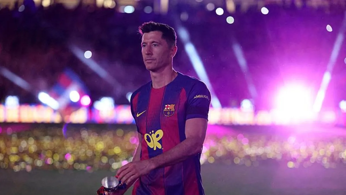 Lewandowski Barcelonadan Veda Et, Fenerbahçe Bir Yıldız Kazanır