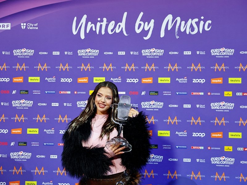 Bulgar Sanatçılar Dara'yı Eurovision'a Kazanma ile Tebrik Etti