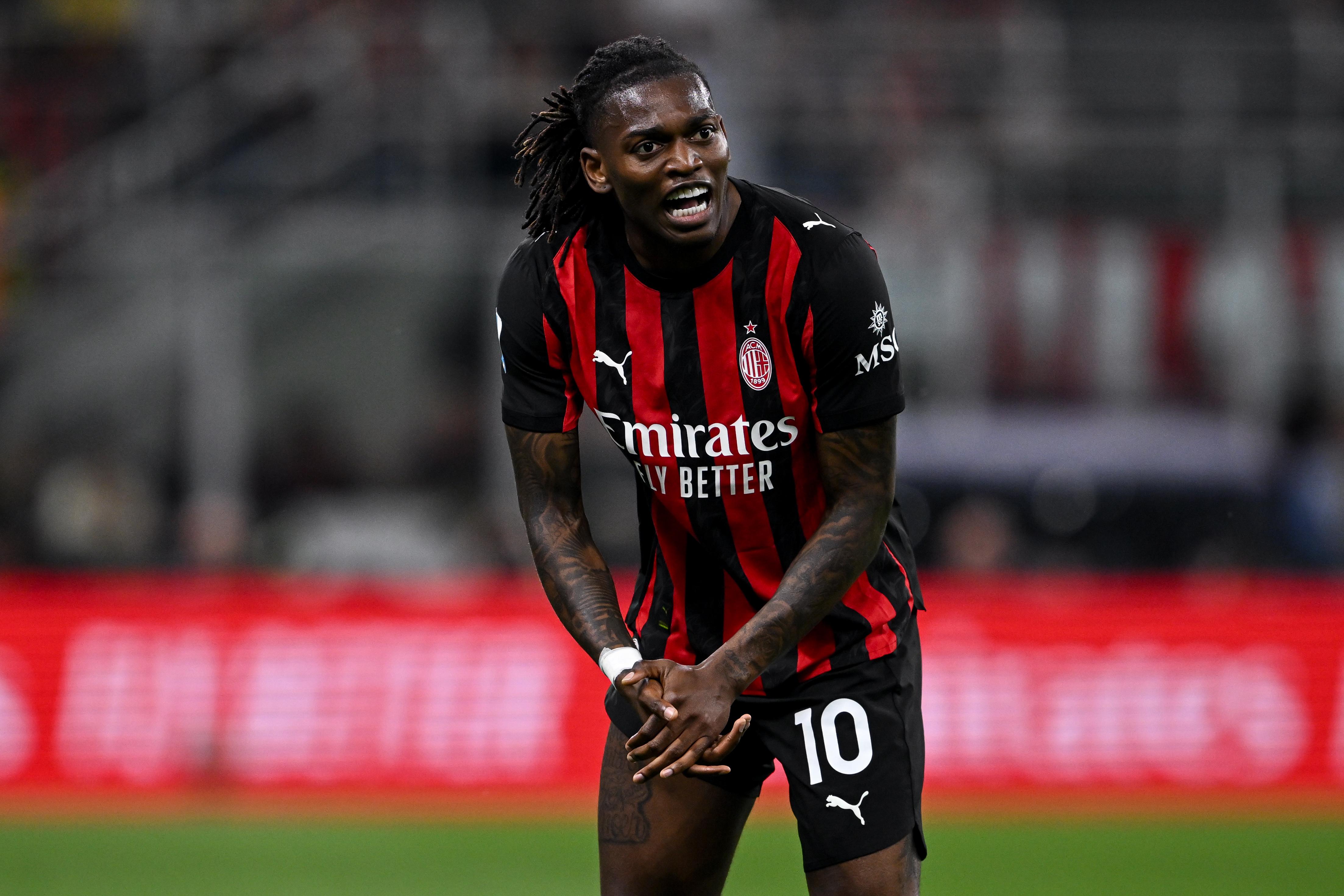 Milan Leao'yu Satma Haberini Verme Hazır