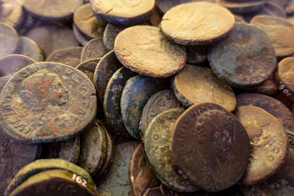 Varna Archaeological Museum gold treasure necropolis Bulgaria