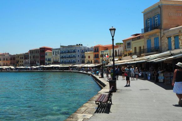INSETE: Turist Sayısının Artışı Bazı Yunan Bölgelerinde Gelirleri Artırmadı