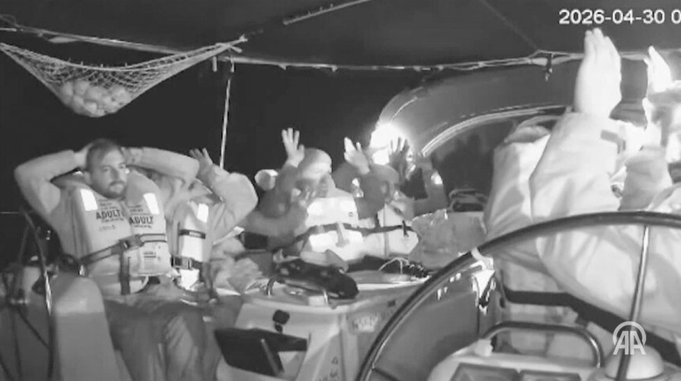 IDF, Krete batı kıyısında Gazalı Flotla gemilerini yakaladı; Yunanistan sessiz kalmaya devam etti