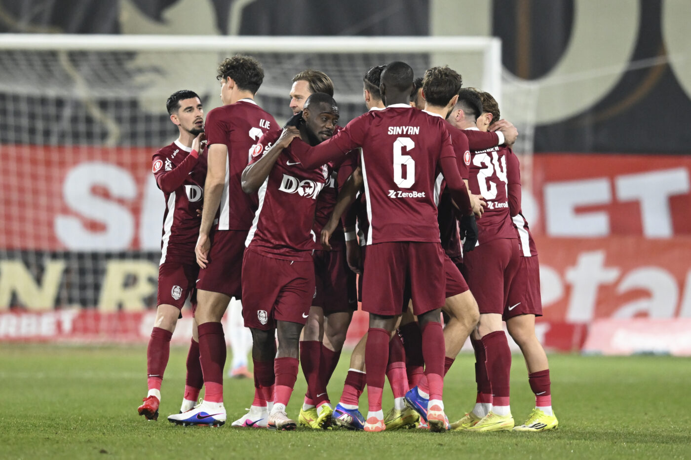 CFR Cluj 40 Milyon Euro Alacak: "Bana Bildirdi ki Anlaştılar"