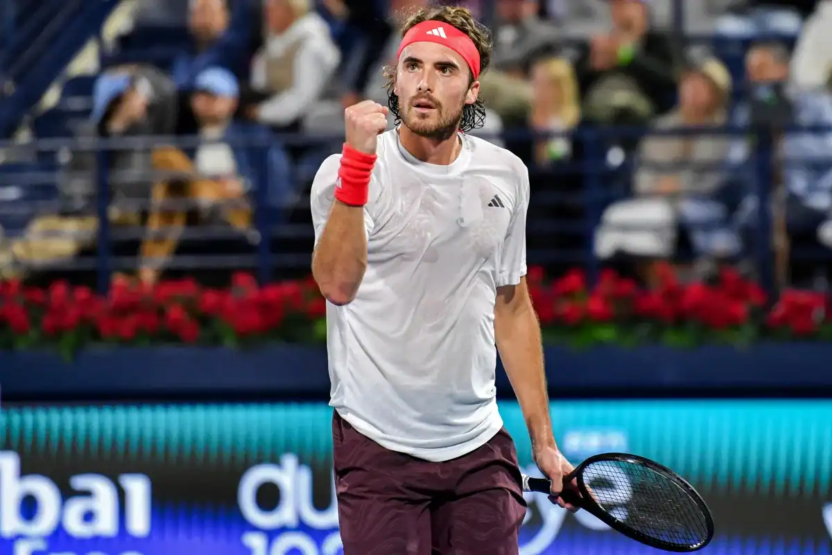Tsitsipas, Roland Garros'ta Başarı İçin Fiziksel Formu Hedefliyor