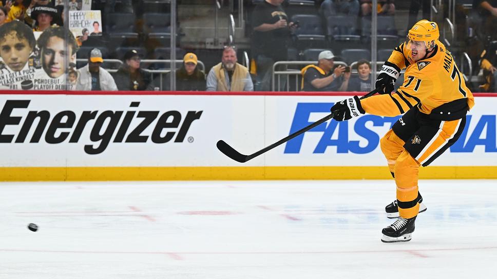 Rus Forvet Evgeni Malkin Pittsburgh Penguins'in Bir Daha En Az Bir Sezon NHL'de Oynamak İstiyor