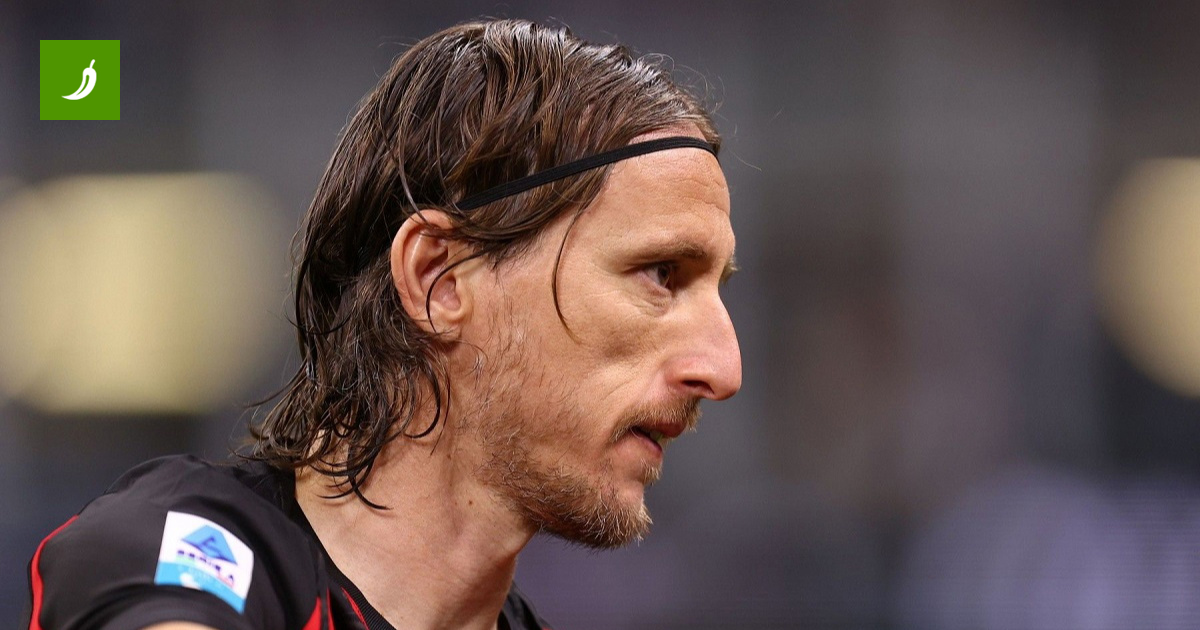 Modrić Beklenmedik Dönen. Maça Gökte Başladı