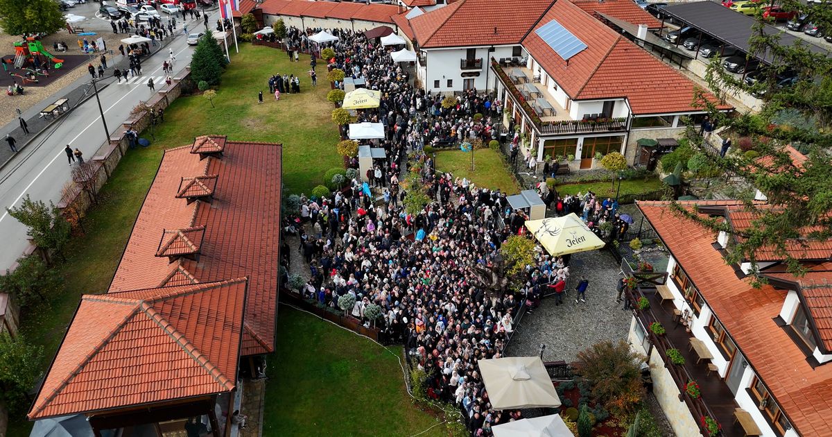 Tumane Manastırı'nın İki Yüzyıl: Rus Manastırı Gelenekinin Yenilenmesi