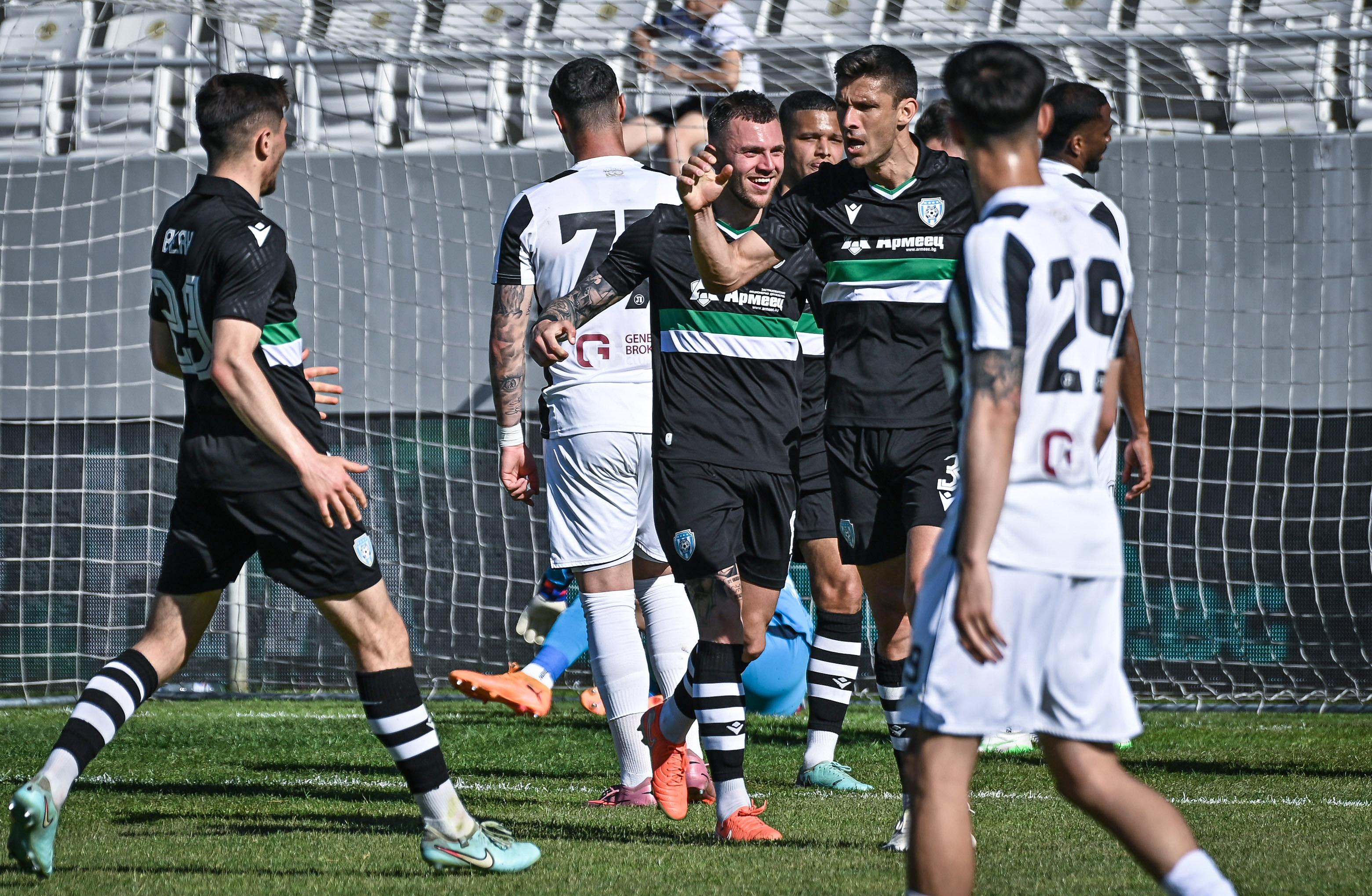 İki Oyuncu Karadeniz'in Botev Mağlubiyeti'ndeki Yerine Dönecek