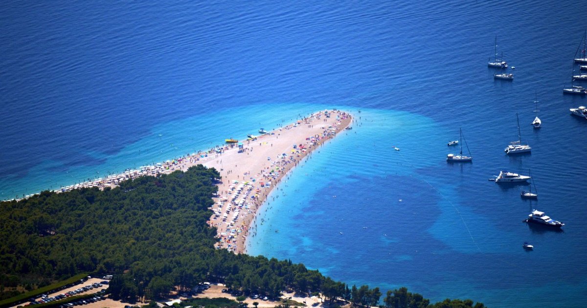 Zlatni Rat Plajı 2026 İçin Dünyanın En İyi Plajı Olarak Seçildi