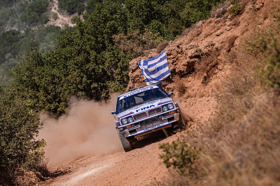 Tarihi Acropolis Rallisi, Yunanistan'da Rekor 63 Araçla Dönüyor